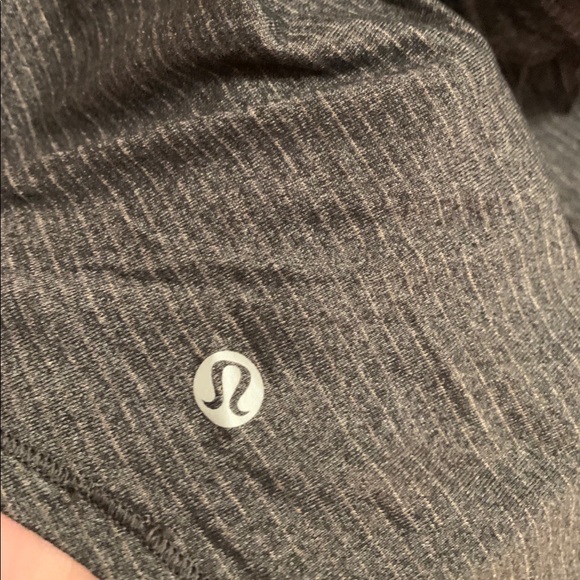 Lululemon workout tank top - Picture 3 of 3